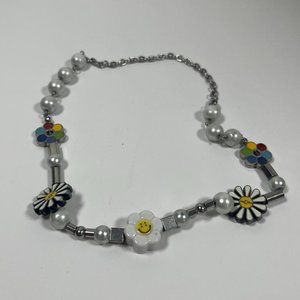 Y2K Smiley Flower Pearl Necklace​